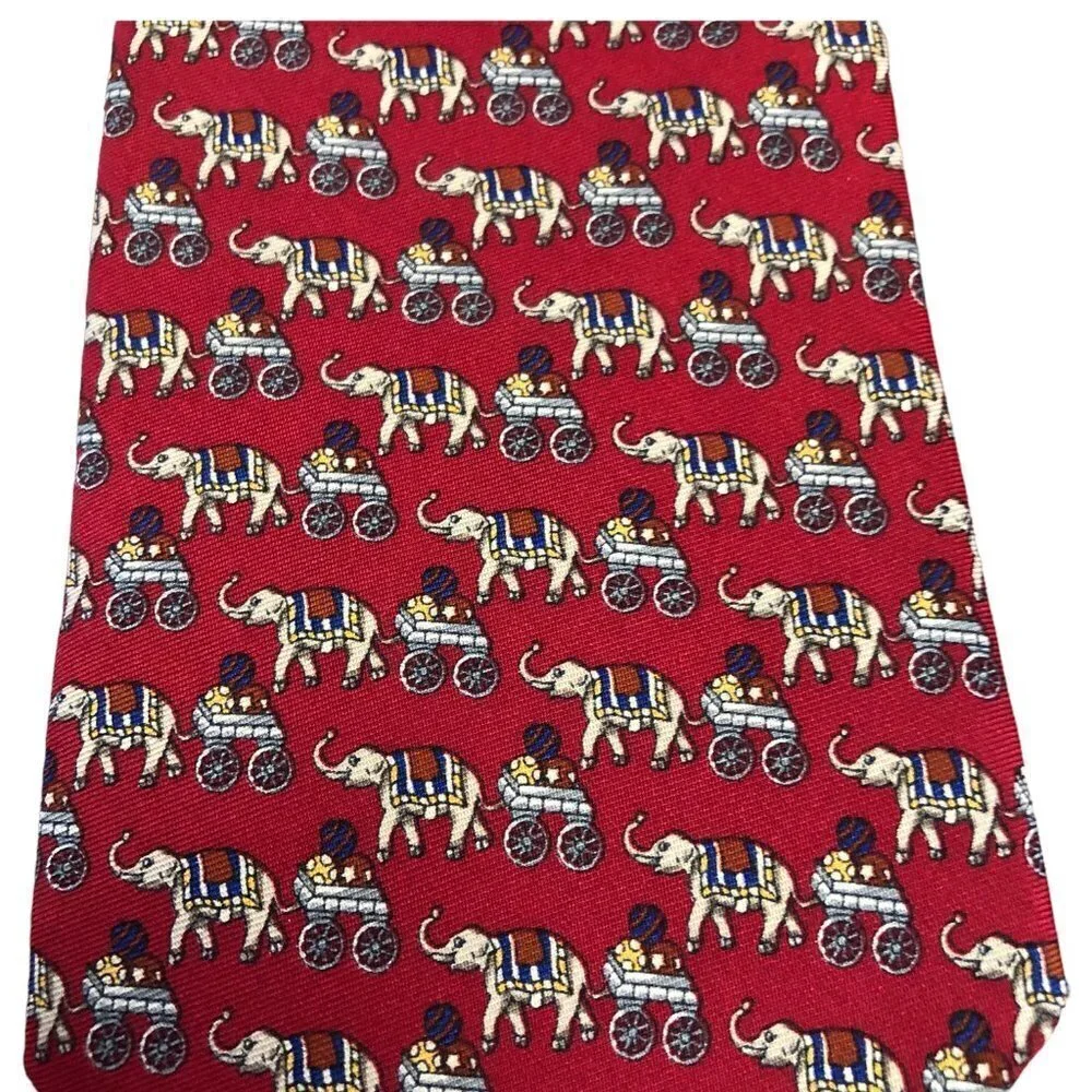 Brooks Elephant Print Necktie Trunk Up Pure Silk Made in USA EUC Circus Tie